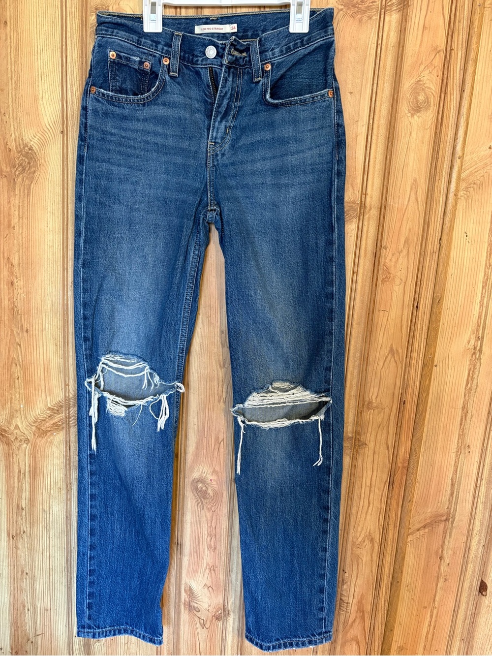 Levi's woman’s Blue Straight-Leg Ripped Jeans 24